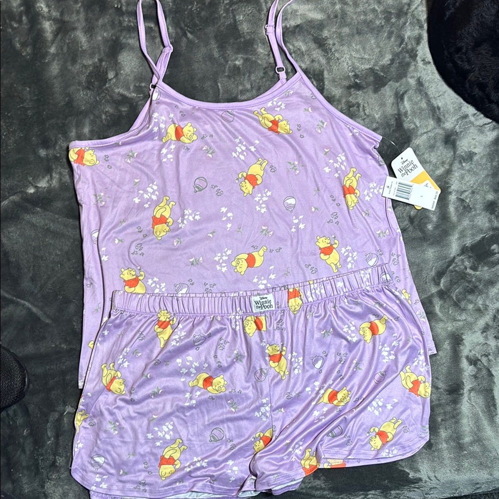 BNWT Disney Winnie The Pooh 2 piece tank/short Pajama Set